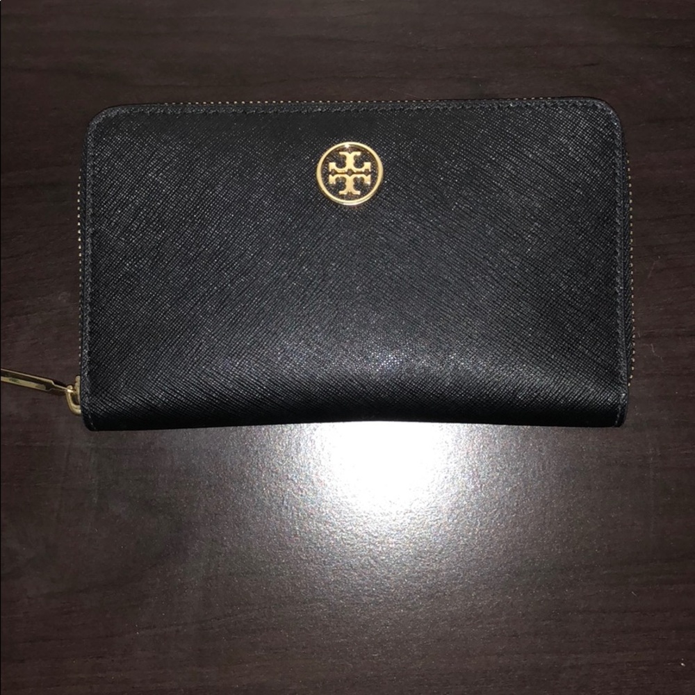 Tory Burch wallet Robinson